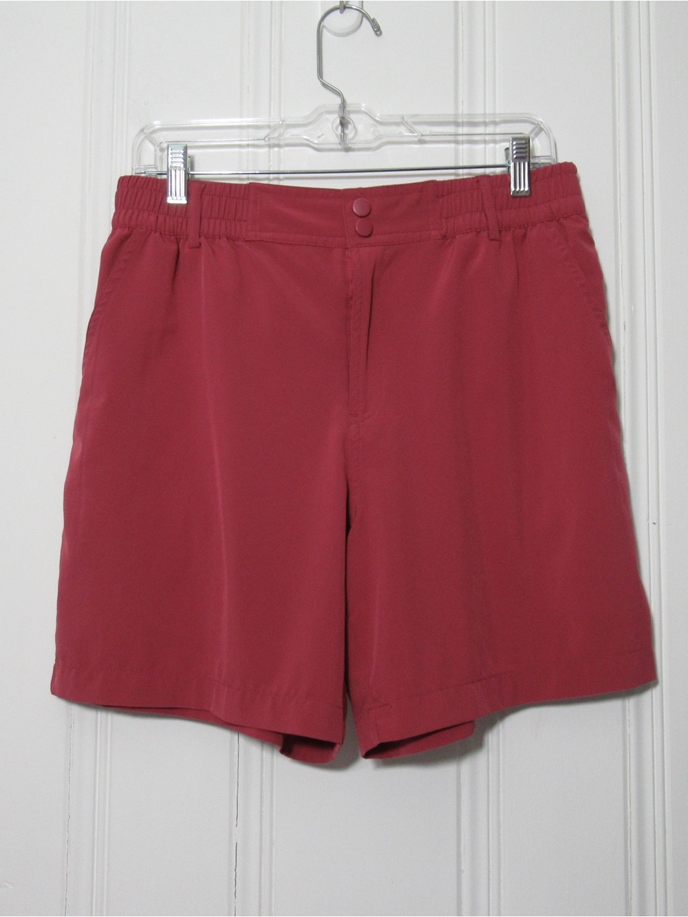 BURLEBO Men's Red Clay Performance Shorts Size Medium Trout Design Pockets